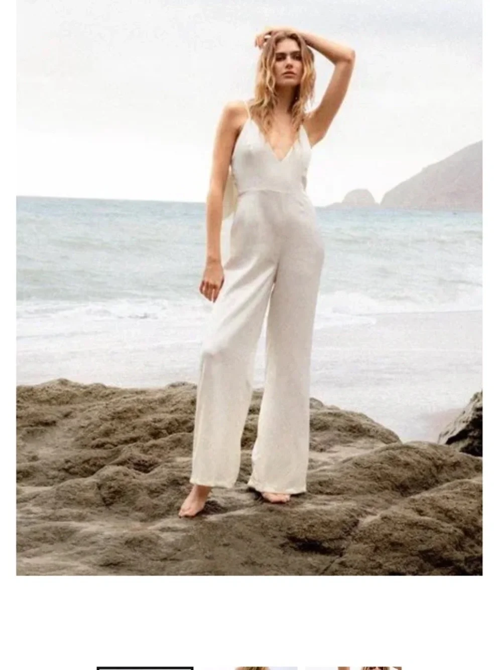 Women's White Bow Back V-Neck Wide-Leg Jumpsuit - Picture 3 of 7